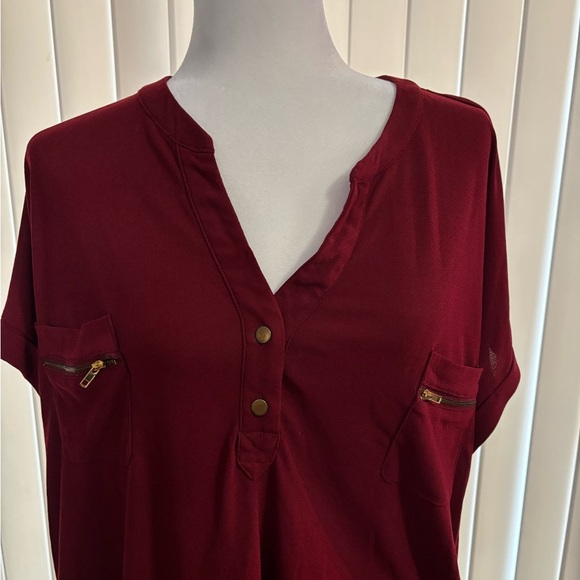 Chic Burgundy Blouse with Gold Details - Picture 1 of 4